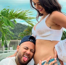 Neymar Jr e Bruna Biancardi anunciam gravidez — Foto: Instagram/Reprodução