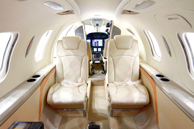 HondaJet oferece conforto durante o voo para seis passageiros (Foto: Divulgação)