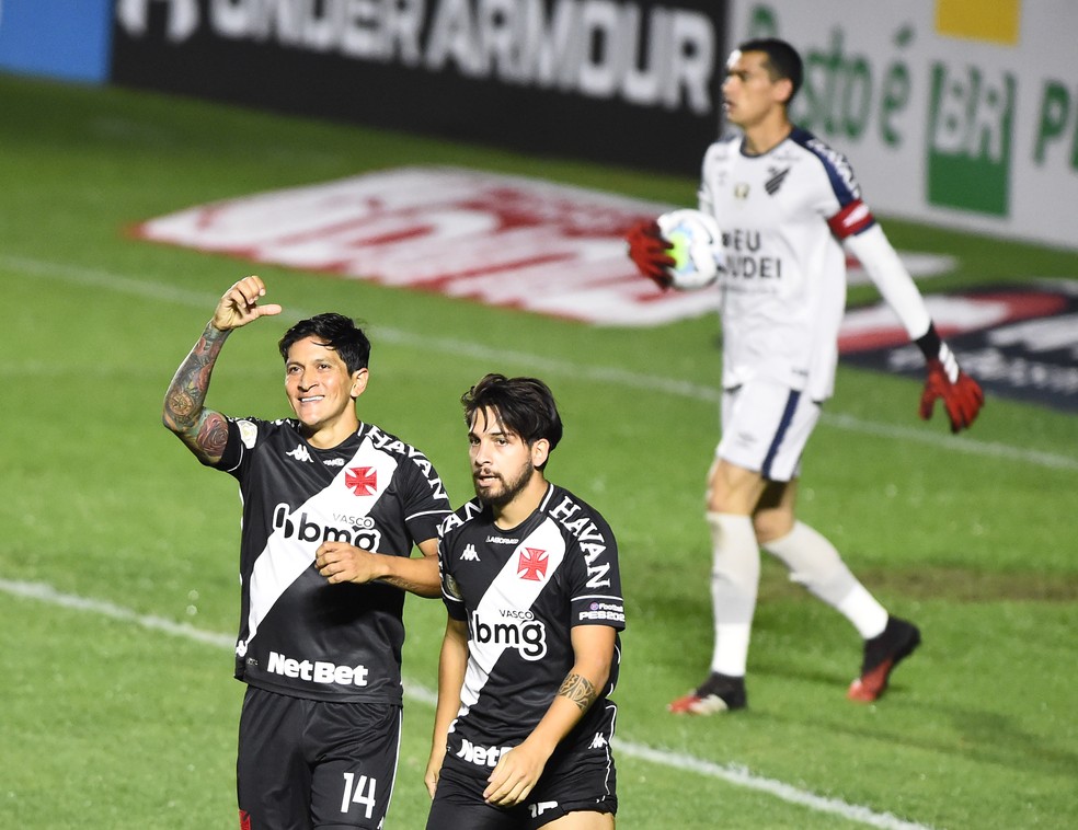 Cano e Ben�tez - Vasco x Athletico � Foto: Andr� Dur�o