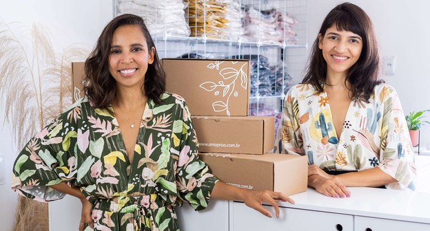 Irmãs faturam R$ 300 mil com e-commerce de roupas estampadas