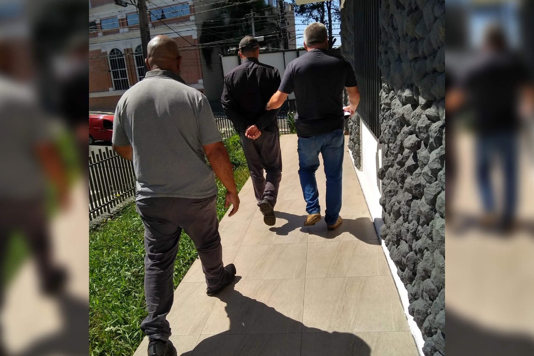 Padrasto é preso por abusar sexualmente de enteada de 15 anos em Ponta Grossa, diz polícia