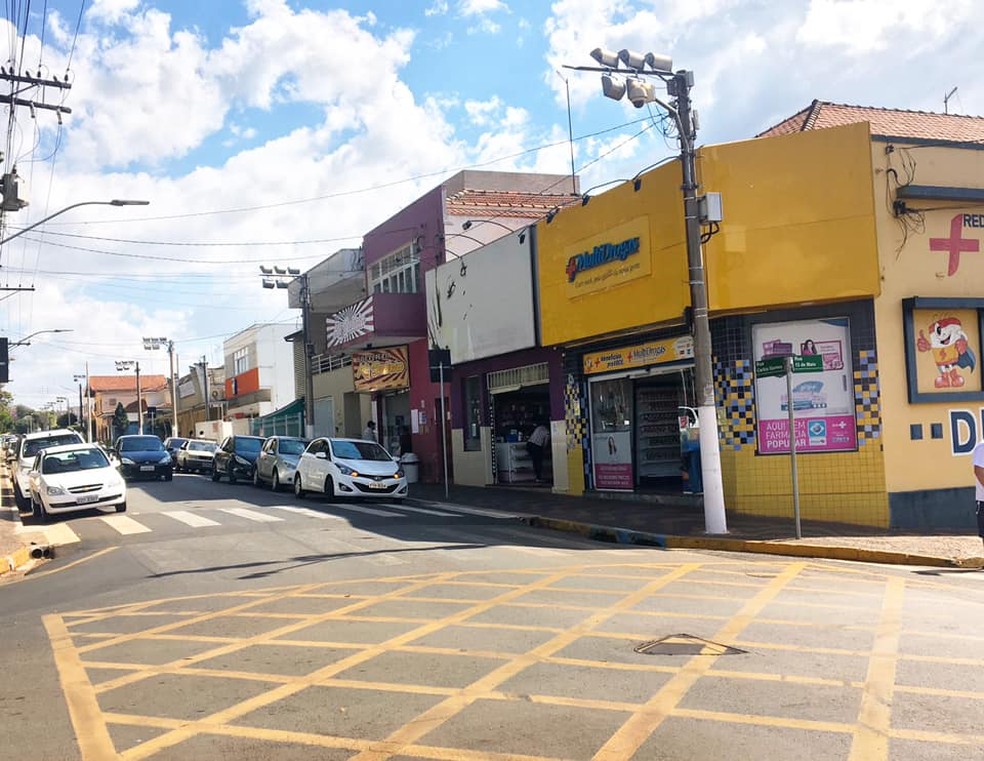 &Aacute;rea comercial de Cordeir&oacute;polis: lojas j&aacute; puderam abrir nesta sexta-feira &mdash; Foto: Divulga&ccedil;&atilde;o/ Prefeitura de Cordeir&oacute;polis