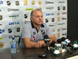 Toninho Cecílio - técnico do ABC (Foto: Jocaff Souza/GloboEsporte.com)