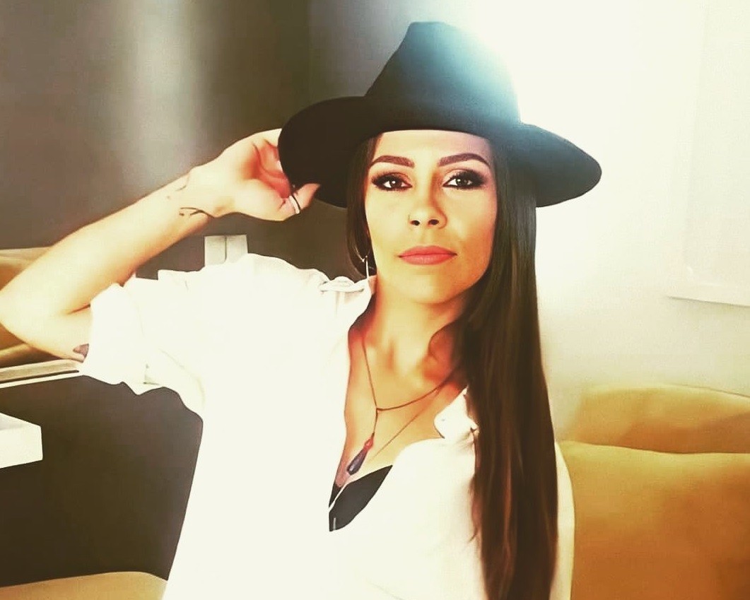 Lembrada por trabalhos em Chiquititas e Malhação, Gisele Frade pretende voltar a investir na carreira de atriz (Foto: Reprodução/Instagram)