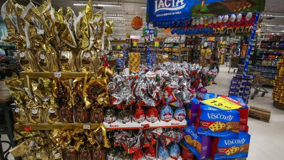 Ovos de chocolate continuam sendo os preferidos para presentear na Páscoa, aponta Asserj  Marcelo Régua