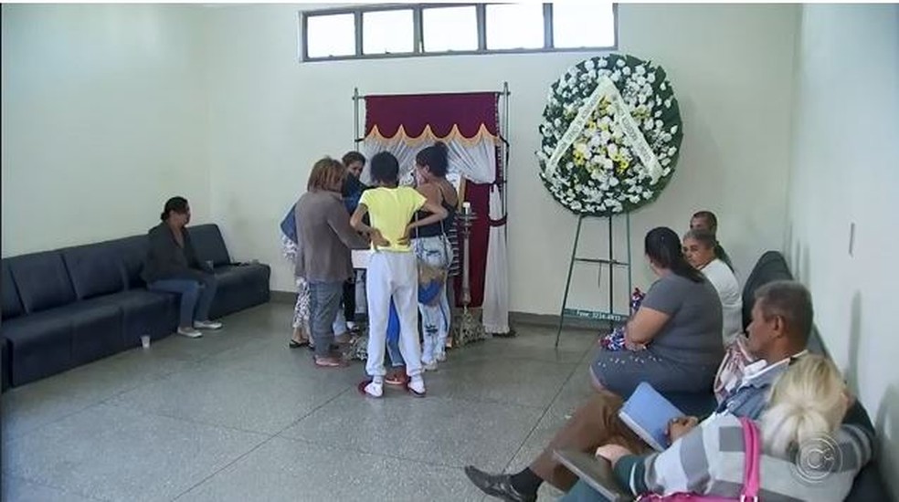 Polícia Civil irá investigar a morte do bebê de apenas 2 meses que estava na casa de uma família acolhedora — Foto: Reprodução TV TEM