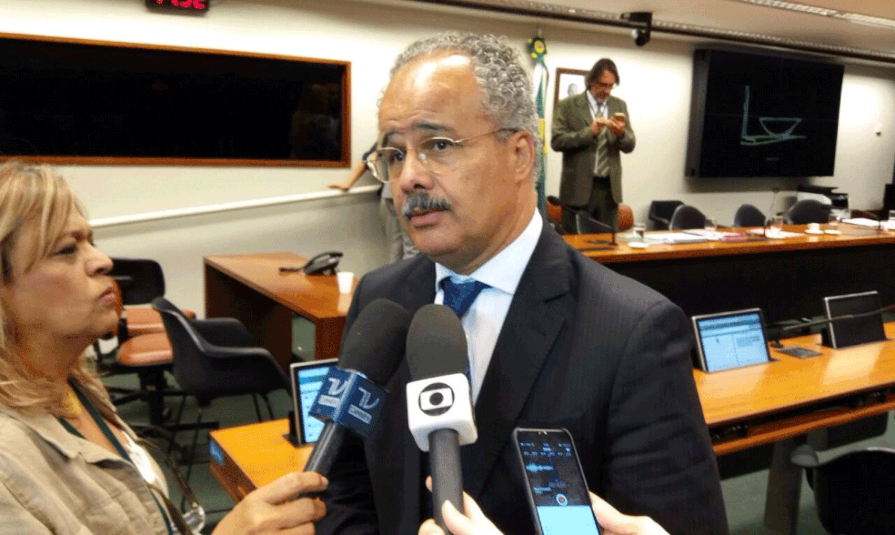 O deputado Vicente Cândido durante entrevista na Câmara em setembro (Foto: Bernardo Caram / G1)