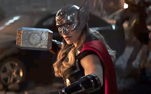 Natalie Portman revela seu treinamento de musculação para Thor: Amor e  Trovão