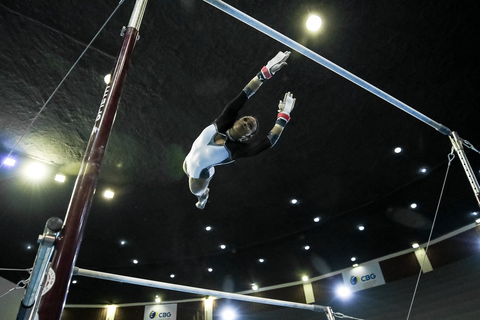 Rebeca Andrade no treino do Brasileiro de gin&aacute;stica &mdash; Foto: Ricardo Bufolin/CBG