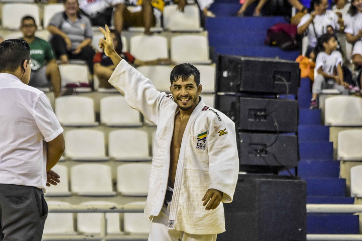 Amazonas conquista 15 medalhas na abertura do Brasileiro de Judô