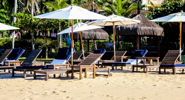 No Costa Verde Tabatinga Hotel, as crianças podem aproveitar a praia (Foto: Divulgação)