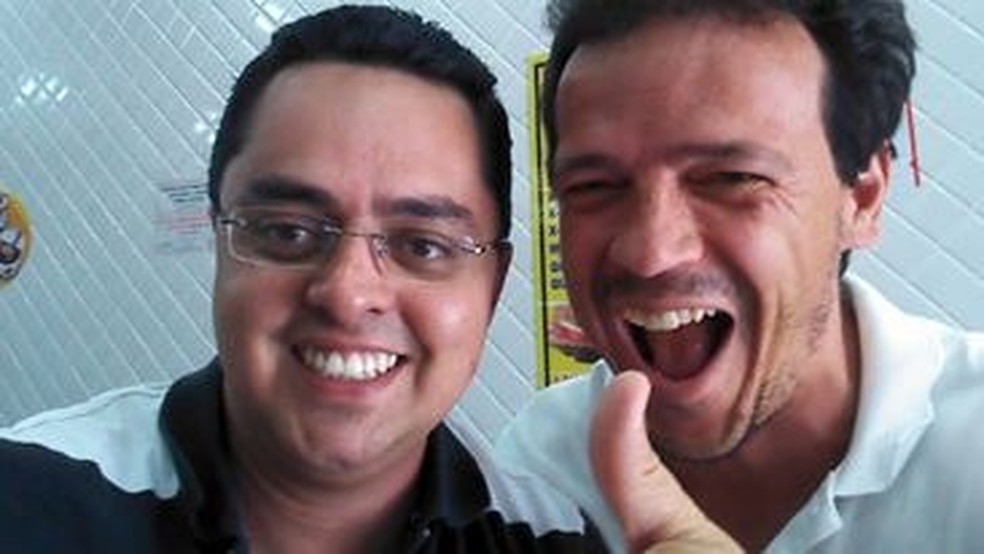 Leonardo Simões e Fernando Diniz, colegas de faculdade e companheiros de TCC — Foto: Arquivo Pessoal