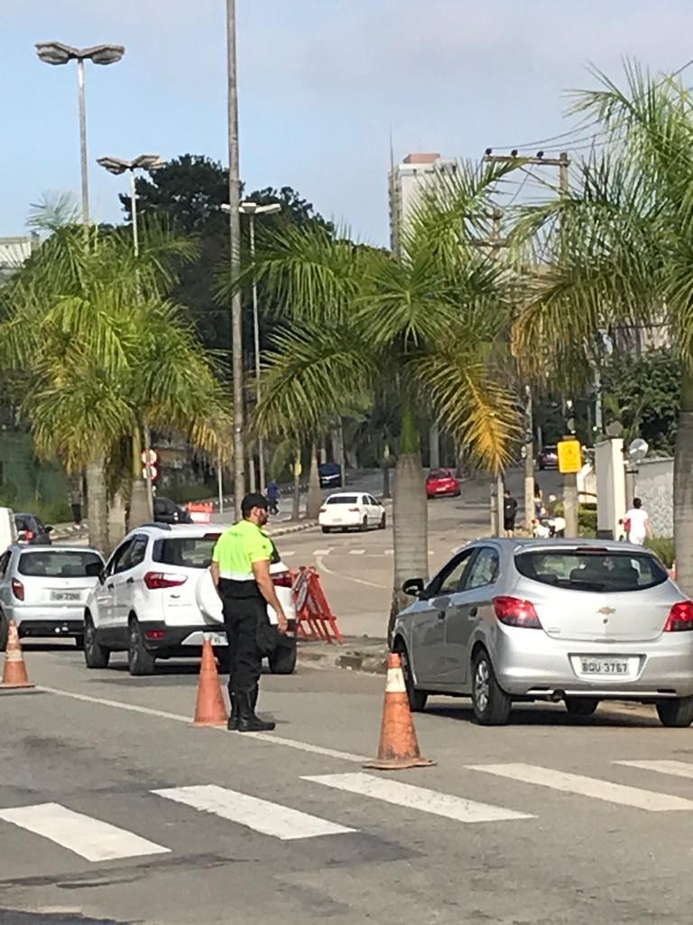 Faixa reversível será testada no distrito de César de Sousa, em Mogi das Cruzes, nesta terça-feira