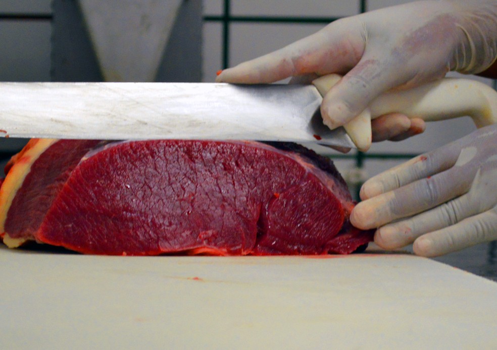 Carne registrou em novembro maior alta do ano, segundo o Dieese, e ajudou a alavancar alta da cesta básica em Campo Grande — Foto: Anderson Viegas/G1 MS