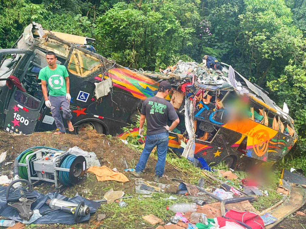 Tragedia No Parana Veja Fotos Do Acidente De Onibus Em Guaratuba Parana G1