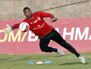 Fla segue lema de pés no chão, mas vocabulário tem título e campeão