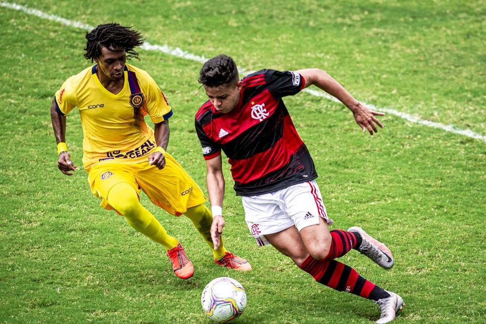 Pelo Carioca Sub 20 Vasco Aplica Goleada No Macae E Flamengo Perde Para O Madureira Campeonato Carioca Ge
