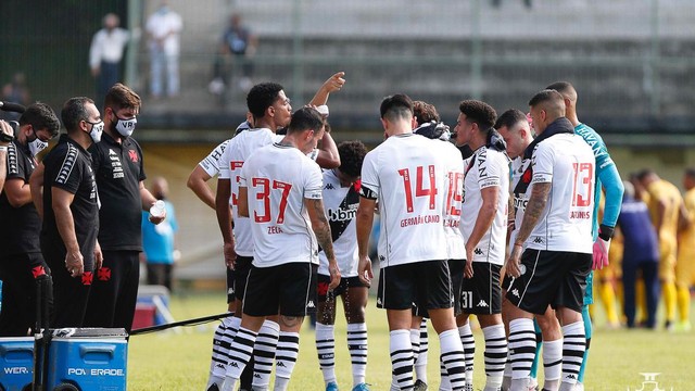 Vasco empata por 2 a 2 com o Madureira