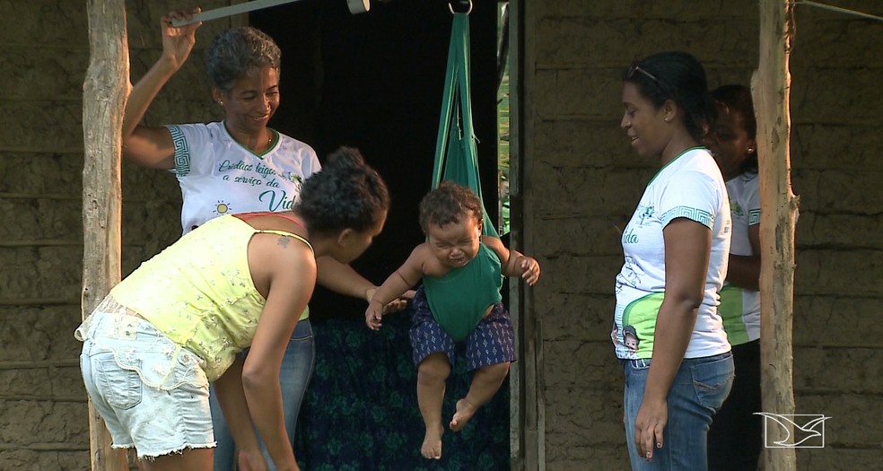 Mãe do bebê Carlos só descobriu que ele estava com sobrepeso aos sete meses de idade. — Foto: Reprodução/TV Mirante