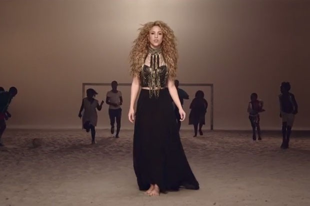 Shakira também fez música para a Copa do Mundo (Foto: Reprodução/YouTube)