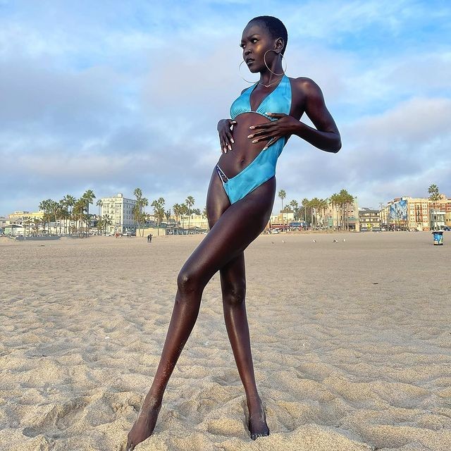 A modelo Nyakim Gatwech (Foto: reprodução instagram)