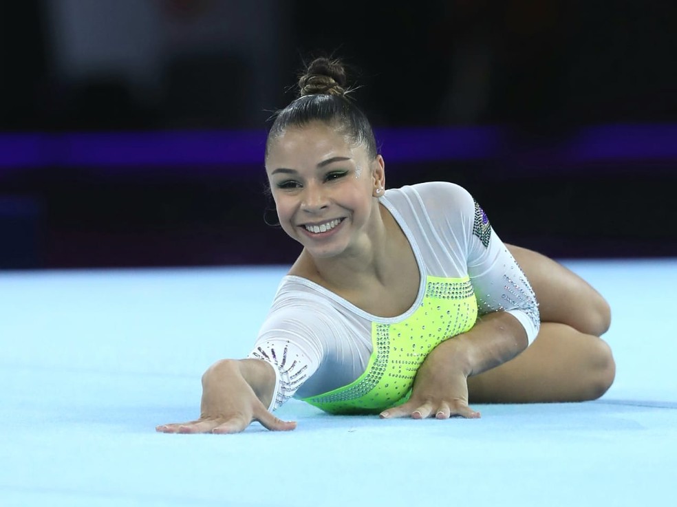 Flávia Saraiva foi a quarta colocada no solo do Mundial de Stuttgart — Foto: Ricardo Bufolin/Panamerica Press/CBG