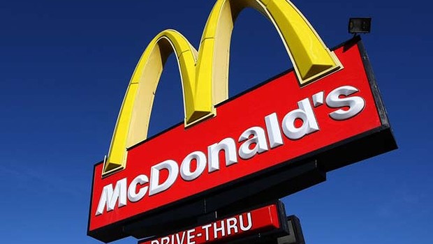 Drive-thru da rede McDonald's (Foto:  Justin Sullivan/Getty Images)