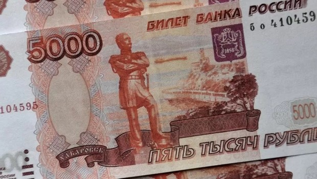 As sanções ocidentais 'terão um efeito tremendo na economia russa', segundo Kuzio (Foto: Getty Images via BBC)