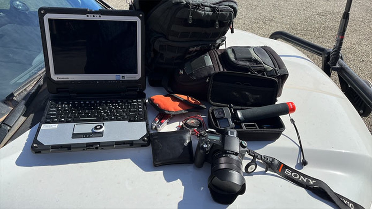 Fotógrafo recupera R$ 50 mil em itens roubados com ajuda de AirTag