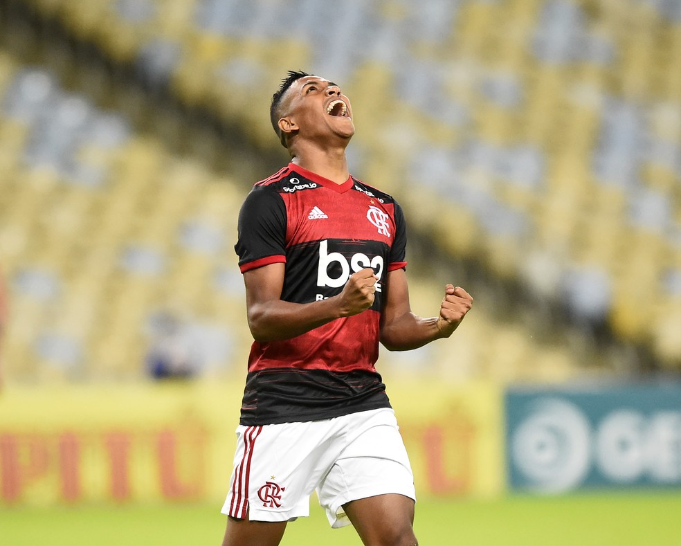 Pedro Rocha comemora seu único gol pelo Flamengo — Foto: André Durão