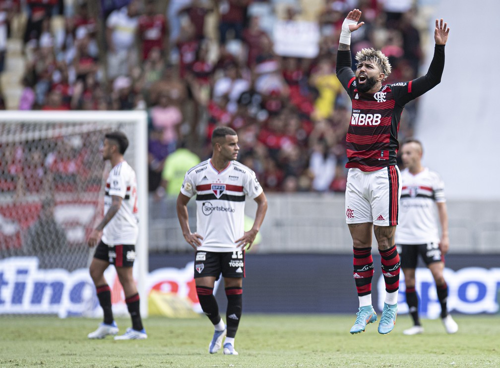 Gol de Gabigol em Flamengo 3 x 1 São Paulo: atacante vibra no Maracanã — Foto: Jorge Rodrigues/AGIF