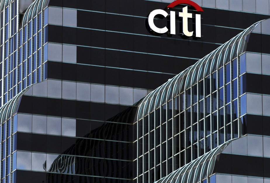 EUA Estados Unidos Empresas Bancos Citibank Citi Citigroup - This Wednesday, Dec. 5, 2012 photo, shows a Citi Bank sign  in Chicago. Citigroup turned in a strong first quarter, but the sentiment from the bank was more cautious than celebratory.  (AP Photo