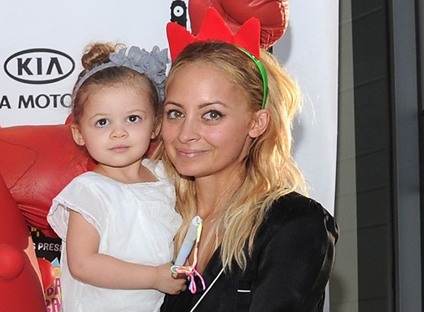 Nicole Richie com a filha Harlow Winter Madden (Foto: Getty Images)