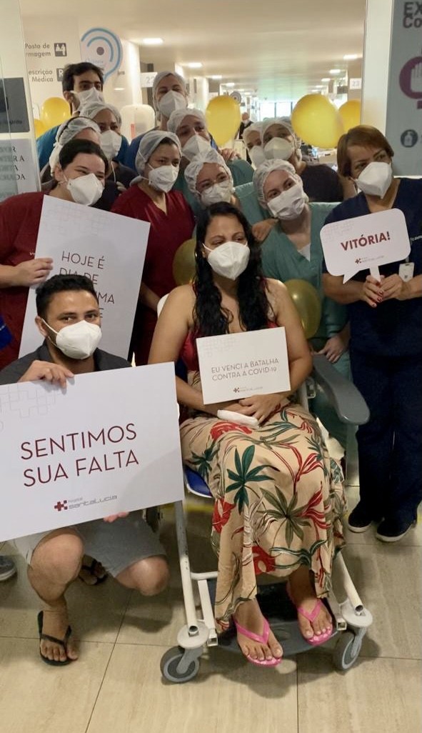 Karine Nogueira Dias teve alta após um mês internada (Foto: Arquivo Pessoal)