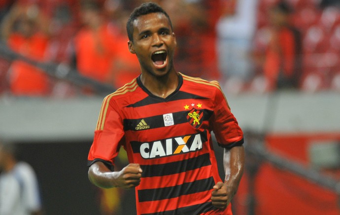 Sport faz sondagem por Elber e ouve negativa do Cruzeiro por novo empréstimo