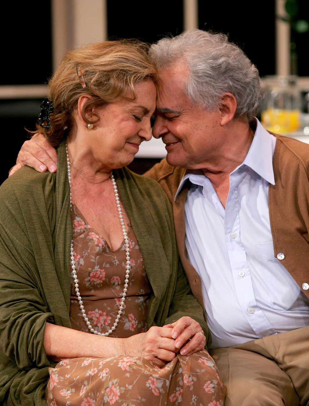 Eva Wilma e Othon Bastos durante ensaio da peça "O Manifesto", no Teatro Renaissance, em São Paulo, em 2007 — Foto: Valéria Gonçalvez/Estadão Conteúdo/Arquivo