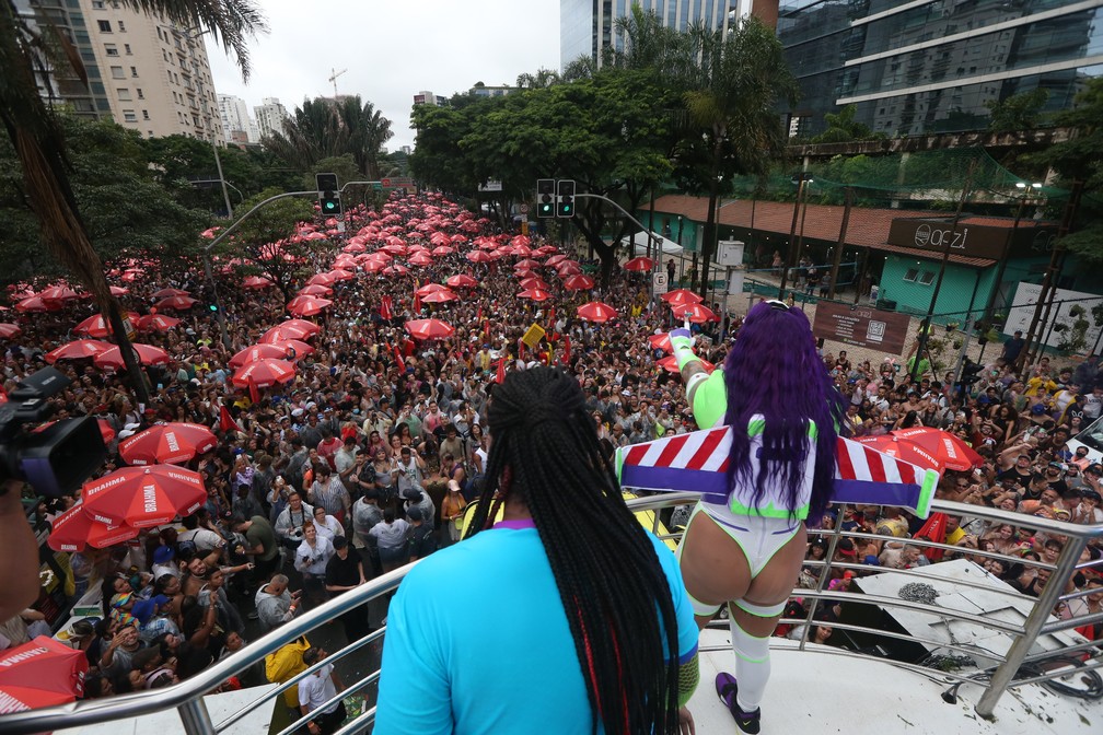 Bloco das Poderosas com Gloria Groove em SP — Foto: Taba Benedicto/Estadão Conteúdo