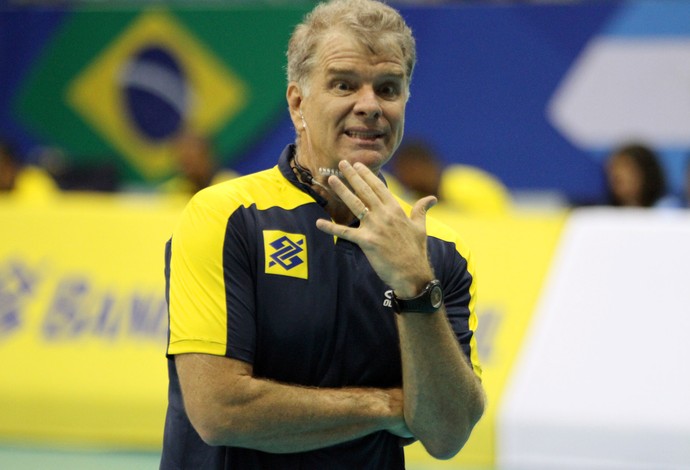 Bernardinho Brasil x Irã Liga Mundial (Foto: Alexandre Arruda/CBV)