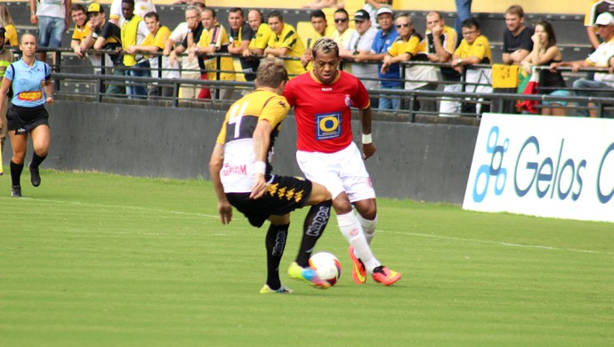 Paraíba supera Cirino na enquete de gol mais bonito do fim de semana