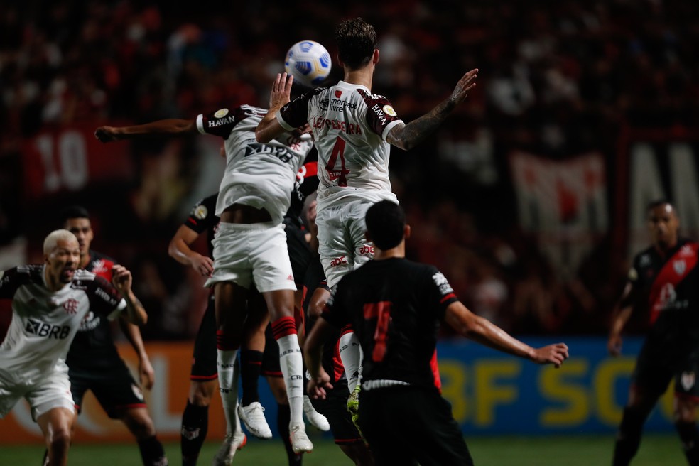 Atl&eacute;tico-GO x Flamengo &mdash; Foto: Gilvan de Souza/CRF