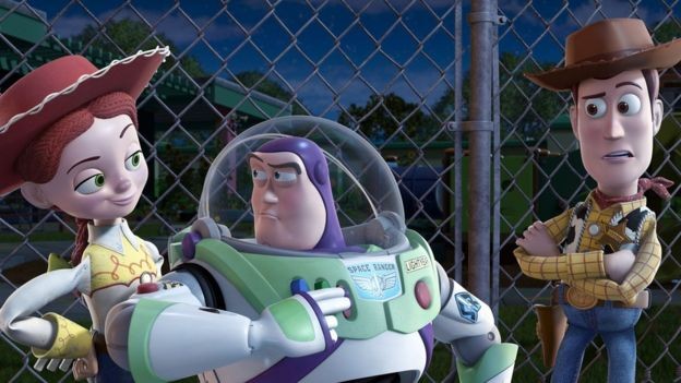 Buzz Lightyear, Jessie e Woody em cena do desenho animado Toy Story (Foto: SHUTTERSTOCK)