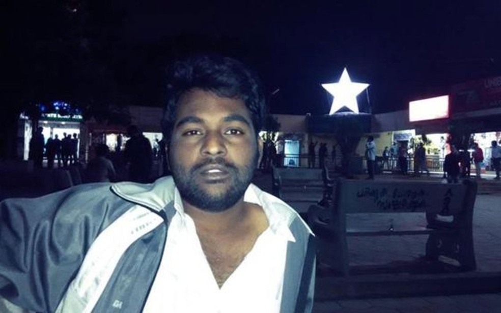 Rohith Vemula, um estudante de doutorado de 26 anos, se suicidou dentro do campus da Universidade Central de Hyderabad. Ele integrava movimento de defesa dos direitos dos dalits (Foto: Reprodução/Facebook/Rohith Vemula)
