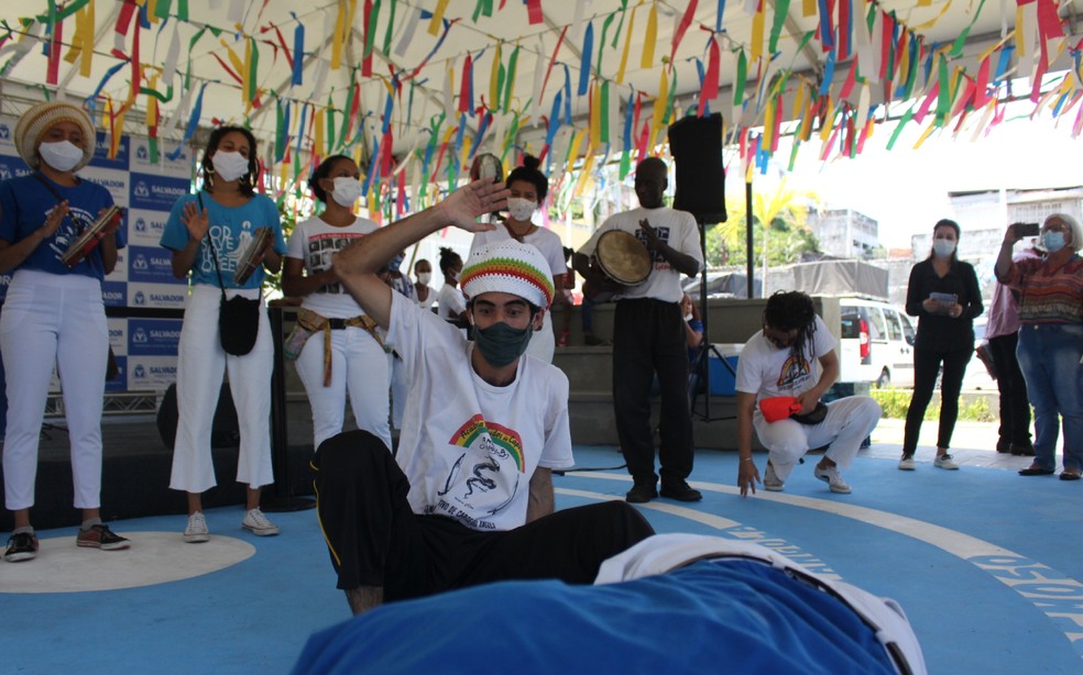 Intervenções culturais na reabertura do Mercado de São Miguel — Foto: Alex Assis