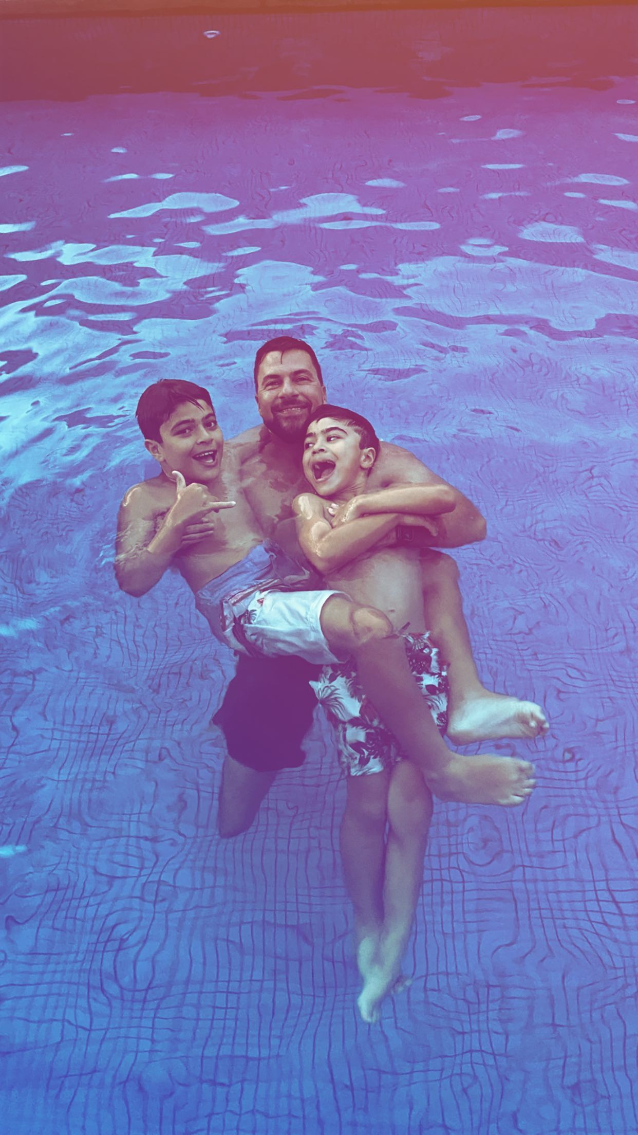 Dudu Baptista, marido de Juliana Paes, e os filhos, Pedro e Antônio (Foto: Reprodução/Instagram)