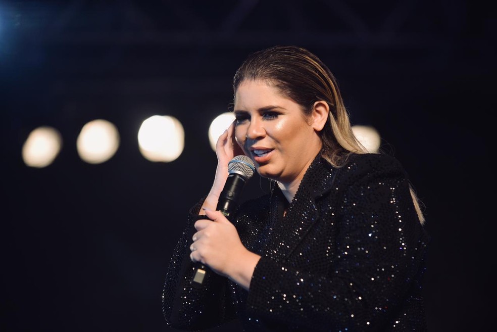 Marília Mendonça durante show no Parque do Povo, no São João 2019 de Campina Grande — Foto: Emanuel Tadeu/Medow Entertainment/Divulgação