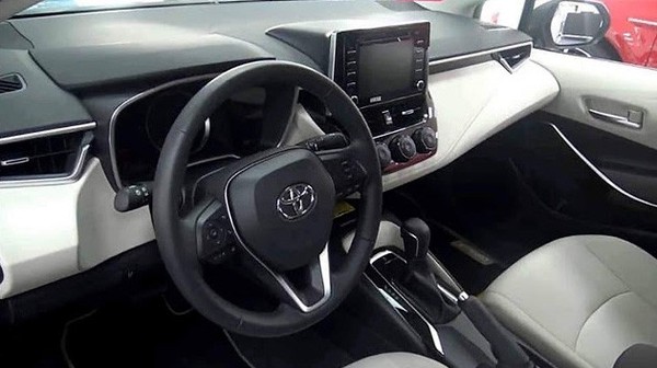Novo Toyota Corolla 2020 Tem Imagens Do Interior Vazadas Na Internet Carros Autoesporte