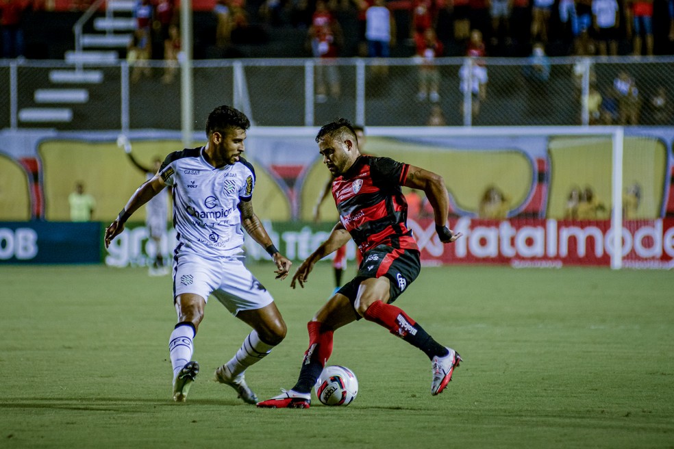 Vitória x Figueirense em encontro pela 13ª rodada da Série C — Foto: Victor Ferreira/ECV