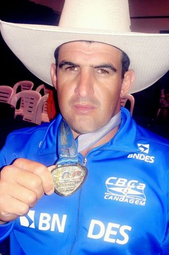 Fernando Rufino conquista ouro na paracanoagem (Foto: Divulgação)