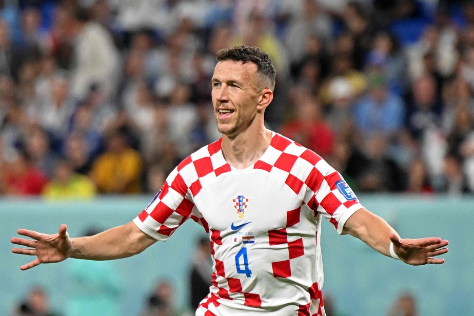 Ivan Perisic foi autor do gol da Croácia no empate contra o Japão. Atleta marcou nas últimas três Copas