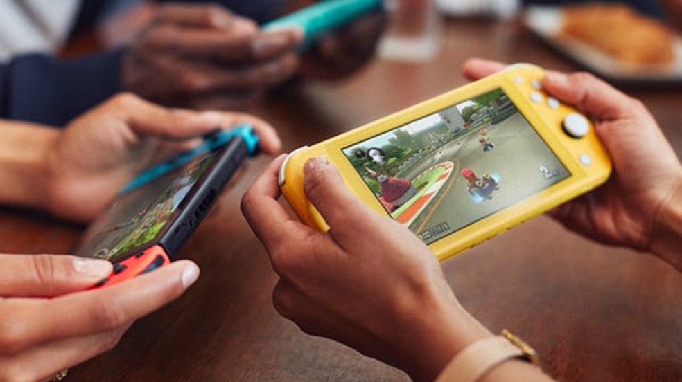 Nintendo Switch ganhou versão com maior duração de bateria em 2019 — Foto: Divulgação/Nintendo
